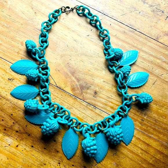 CELLOID NECKLACE - Picture 1 of 2
